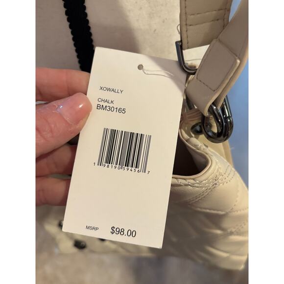 Betsey Johnson Chalk/Bone XOWALLY Quilted Tote with Crossbody Strap NEW - Picture 4 of 8